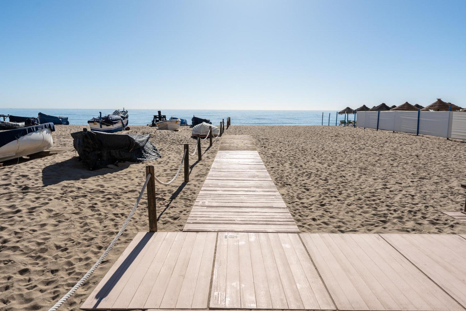 Malagasuite Fuengirola Beach & Sun Eksteriør billede