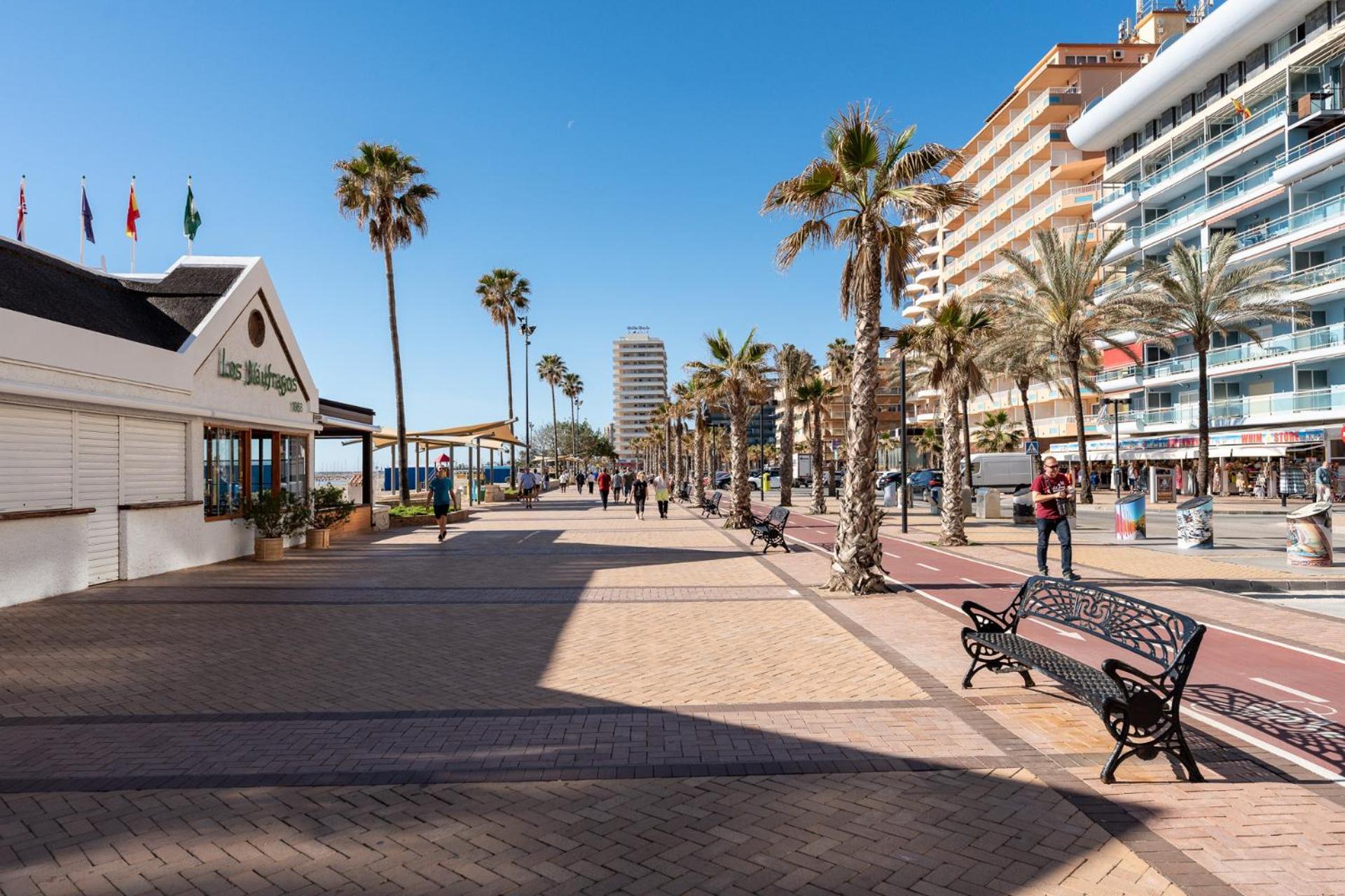 Malagasuite Fuengirola Beach & Sun Eksteriør billede